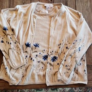 Two piece sweater set.